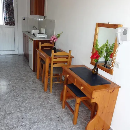 Michalis & 公寓式酒店