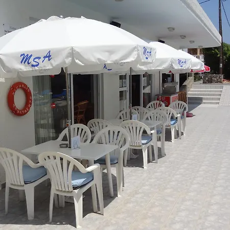 Michalis & アパートホテル コス・タウン