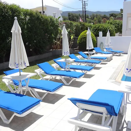 Appart hôtel Michalis & 3*